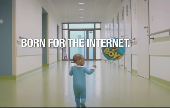 Η γενιά του ίντερνετ, έτσι θα γεννιούνται τα μωρά στο μέλλον